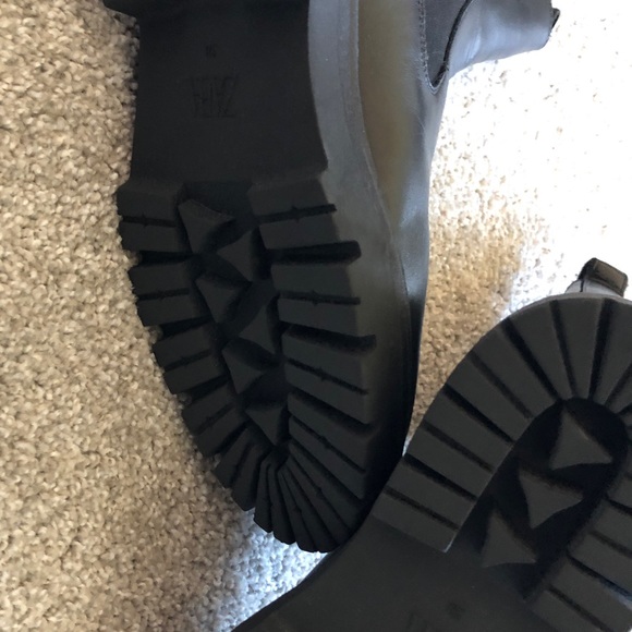 NWT Zara Black Flat Leather Lug Ankle Boots. Size 7.5. - Picture 7 of 10
